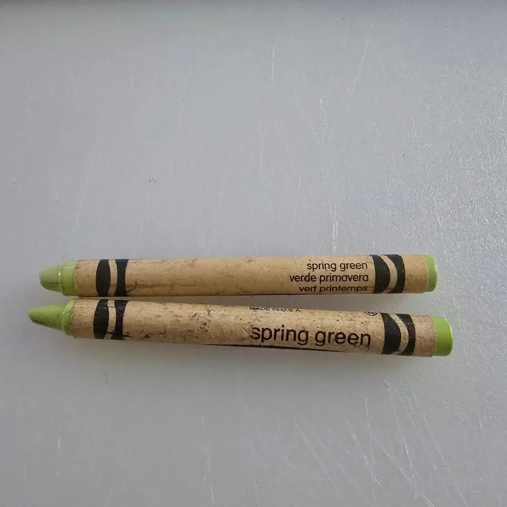 Crayola Crayons Spring Green Lot Of 2 Replacement Art Supplies Green Retro 2pc